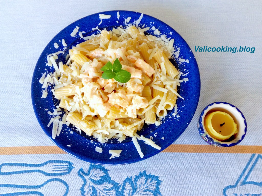 Paccheri con Salmone